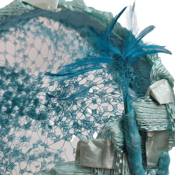 VINTAGE Baby Blue Veiled Church Hat - Picture 3 of 7